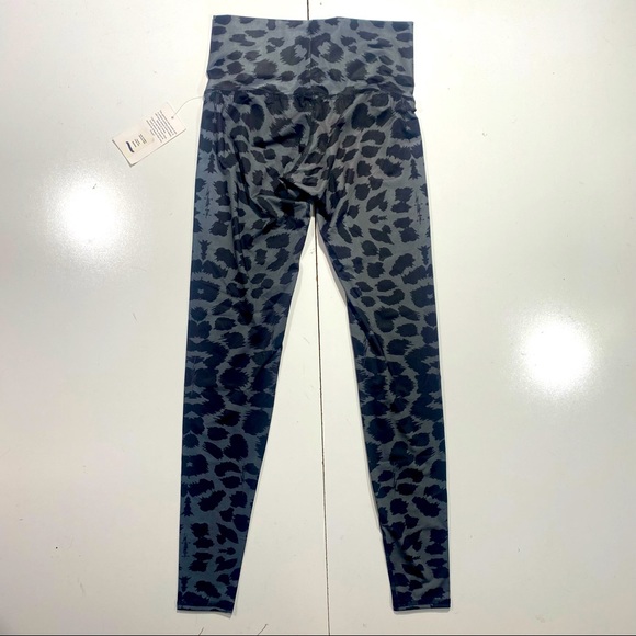 Elektrix Love Eco Conscious Streetwear Recycled Cheetah Print Leggings NWT M - Picture 7 of 16